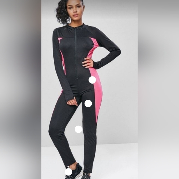 NWT REBDOLLS 4x "GOING BAD"ZIP UP JUMPSUIT - Picture 9 of 12